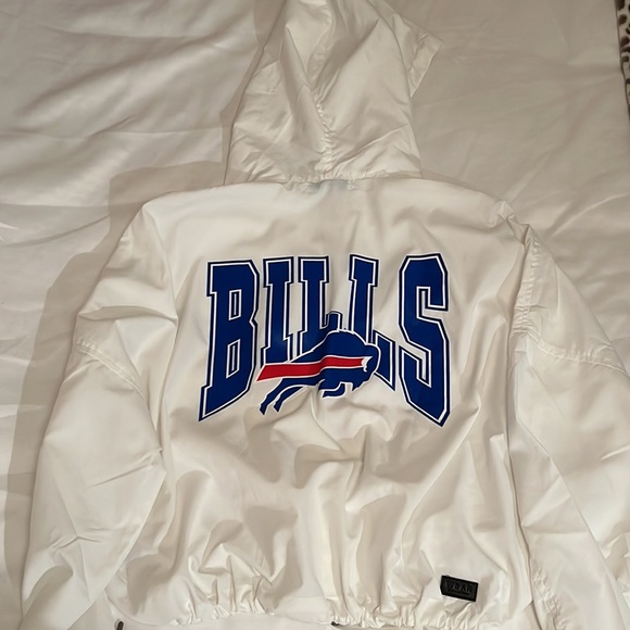 Buffalo Bills Windbreaker - Picture 5 of 7